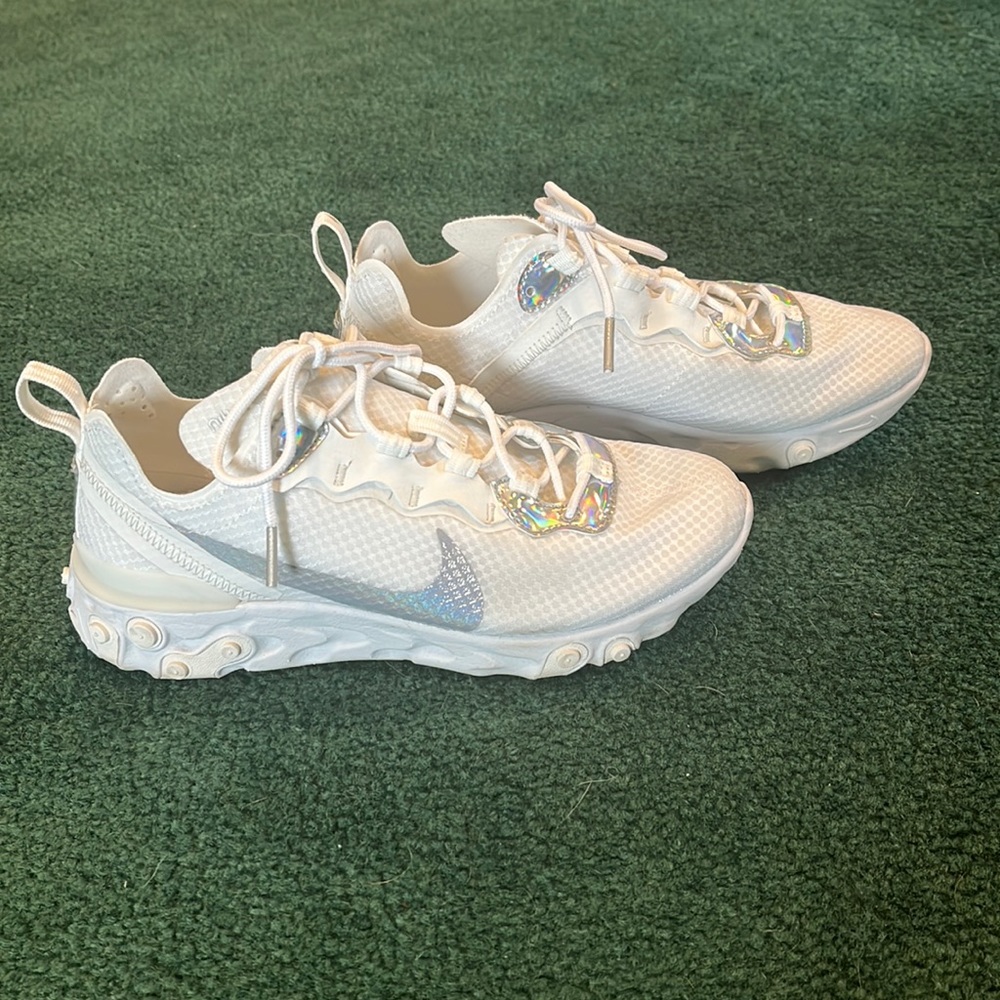 White Nike React size 6.5